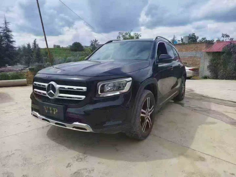 楚雄21年奔驰GLB2