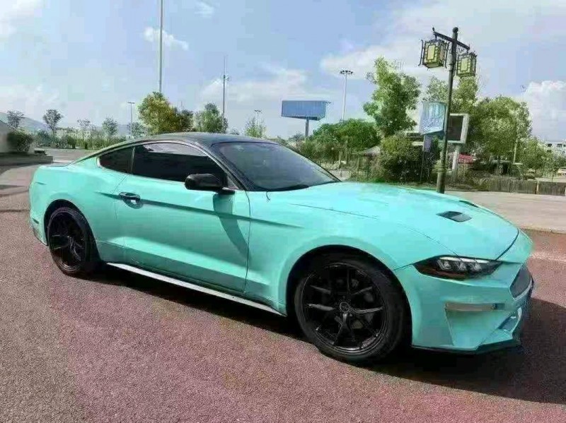 思茅19年福特野马3