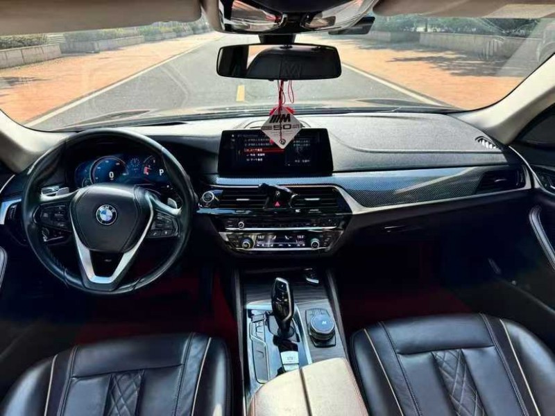 汕头18年宝马5系7