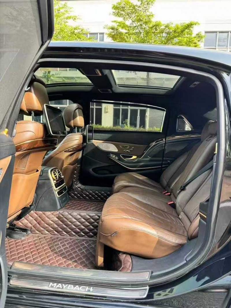 汕头17年奔驰迈巴赫S级5