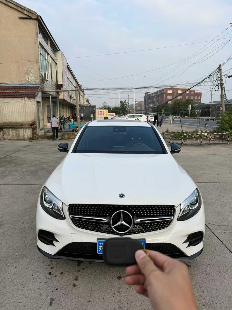 徐州19年奔驰GLC1
