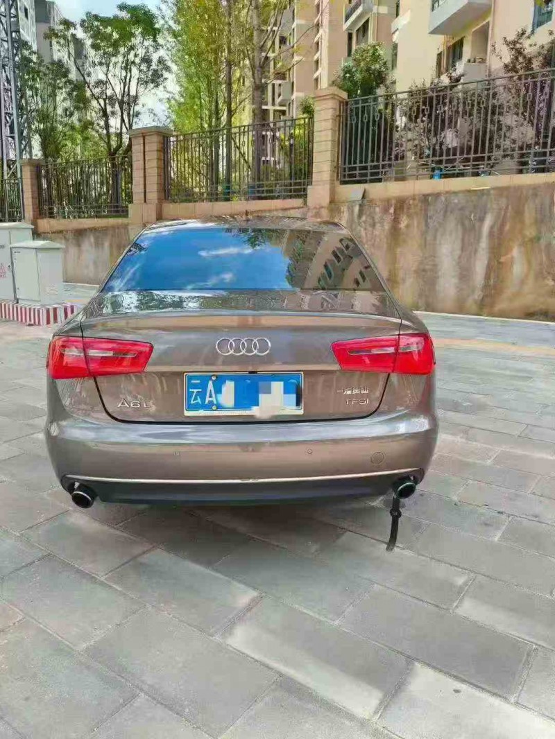 曲靖15年奥迪A6L9