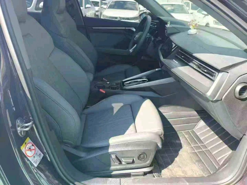 丽江25年奥迪A39