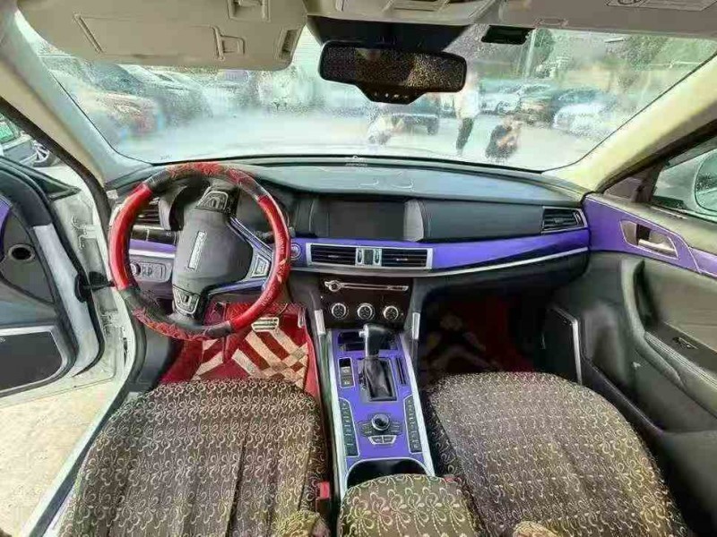 曲靖18年哈弗H75