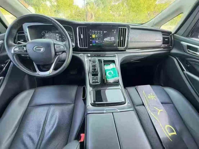 楚雄21年传祺M84