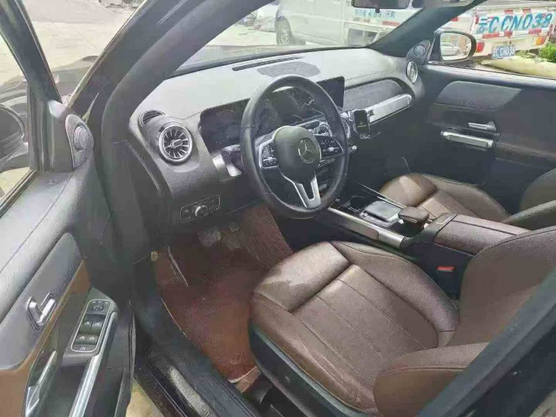 楚雄21年奔驰GLB4