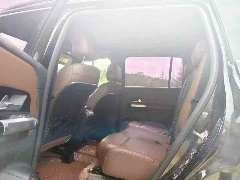 楚雄21年奔驰GLB6