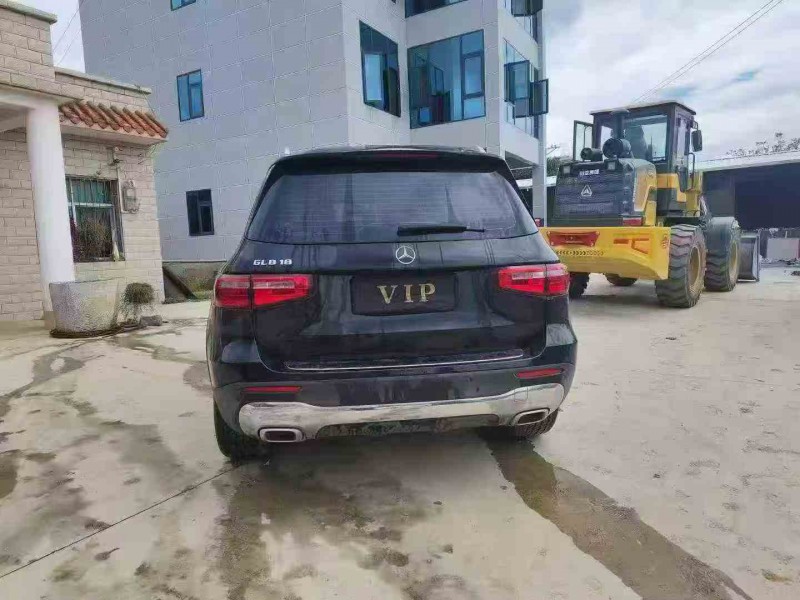 楚雄21年奔驰GLB9