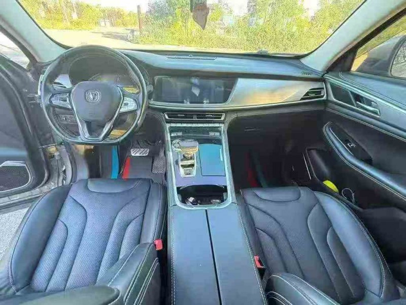 昭通19年长安汽车CS855