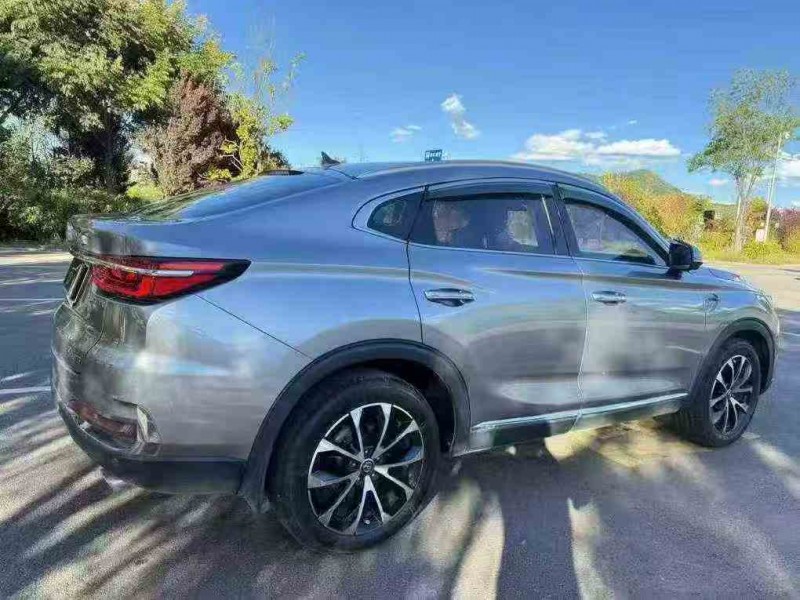 昭通19年长安汽车CS857