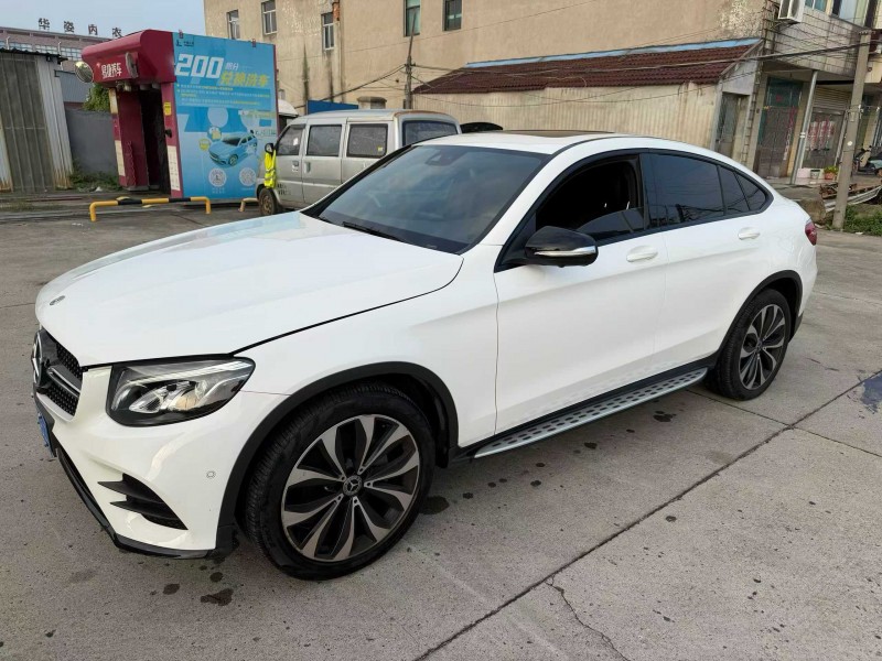 徐州19年奔驰GLC4