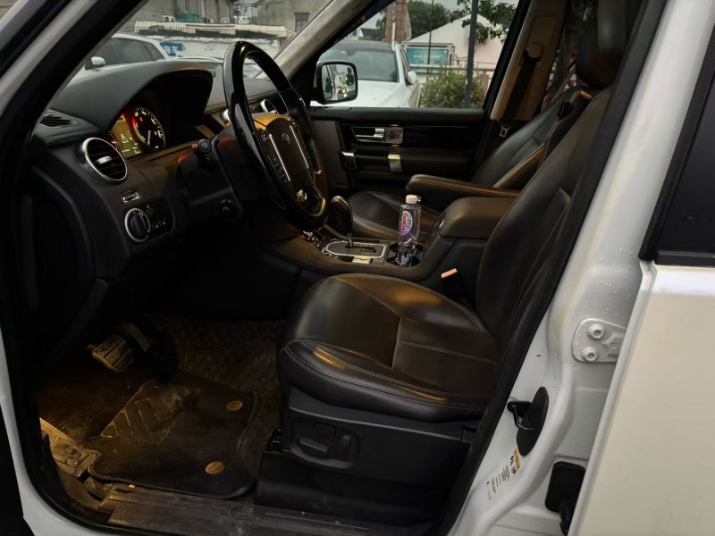 温州11年路虎发现8