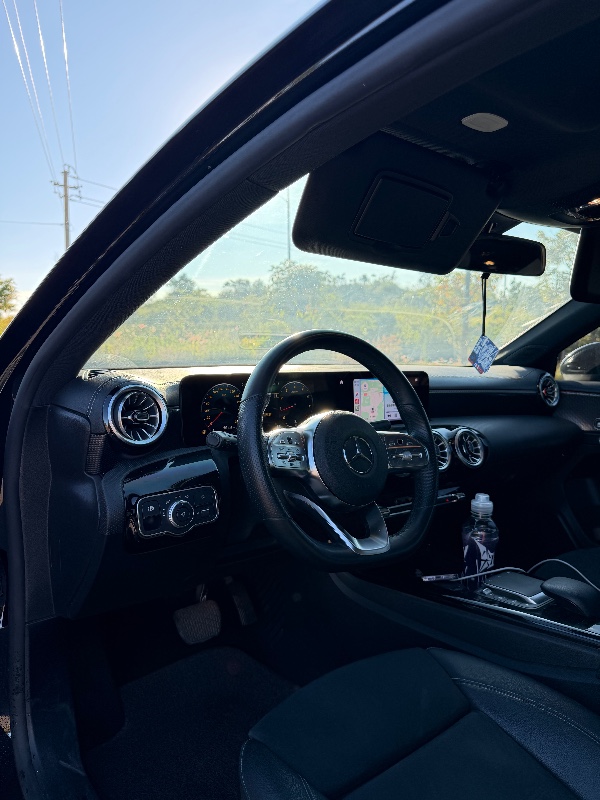 防城港21年奔驰A8