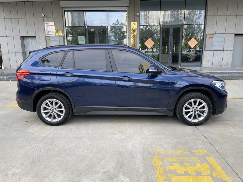 济宁18年宝马X14