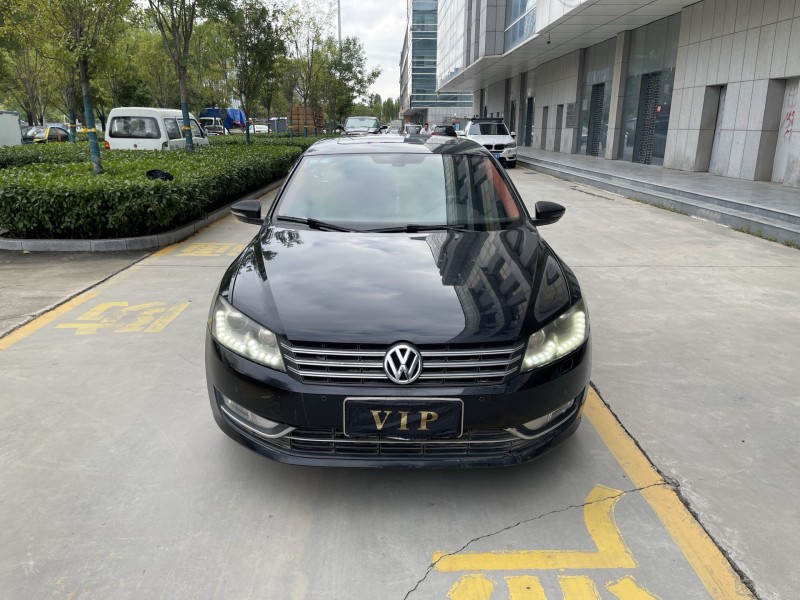 济宁14年大众帕萨特1