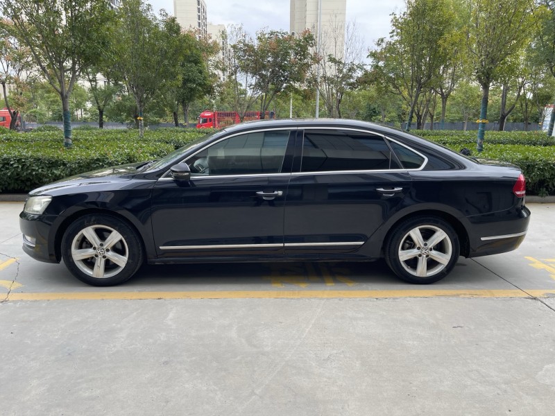 济宁14年大众帕萨特8