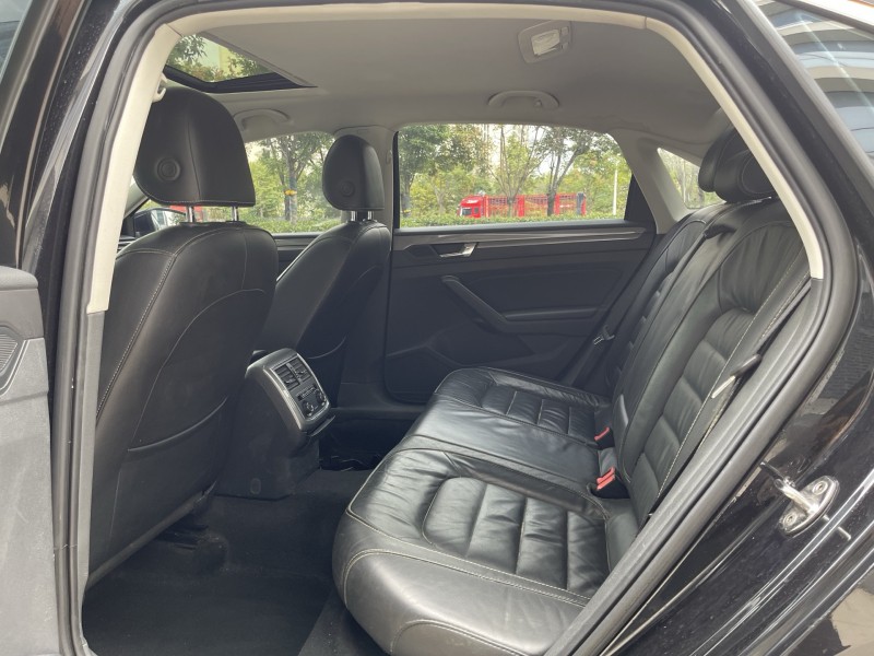 济宁17年大众帕萨特7