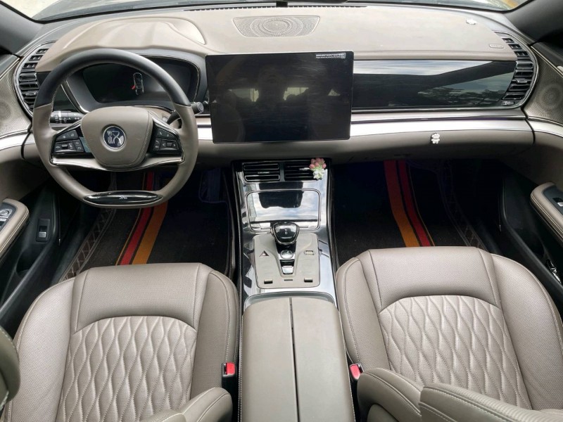 济宁24年比亚迪汉6