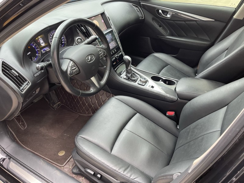 济宁16年英菲尼迪Q50L6
