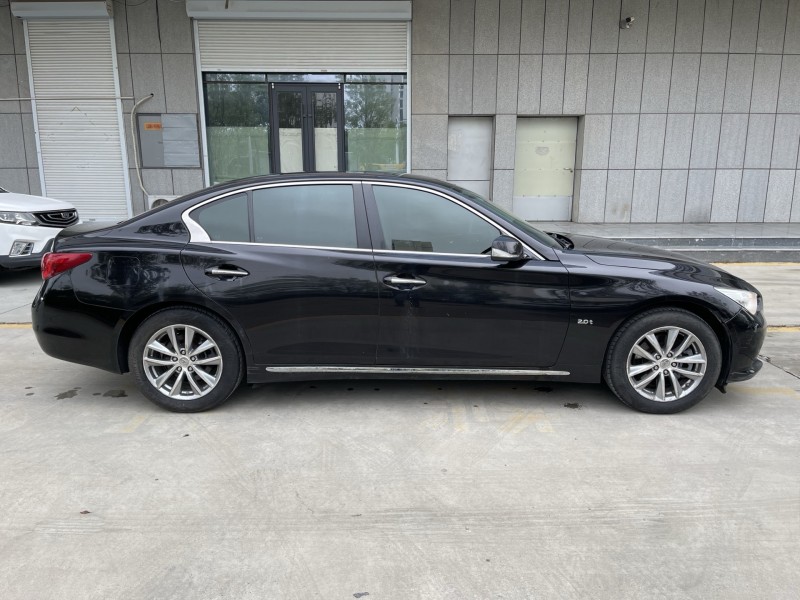 济宁16年英菲尼迪Q50L7