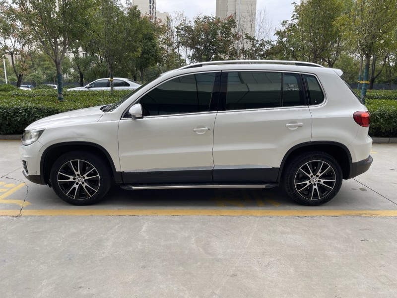 济宁14年大众途观8