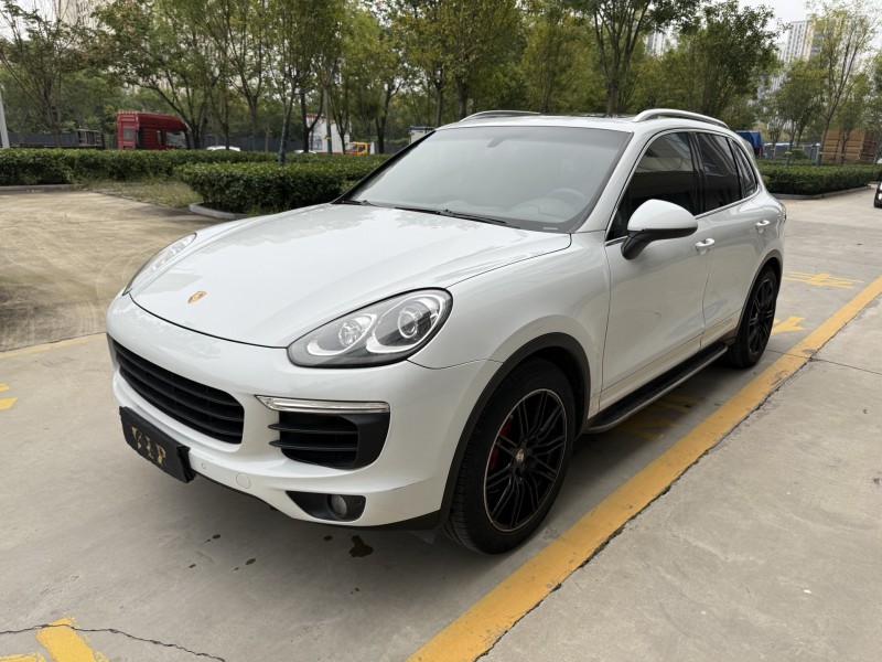 济宁15年保时捷卡宴3