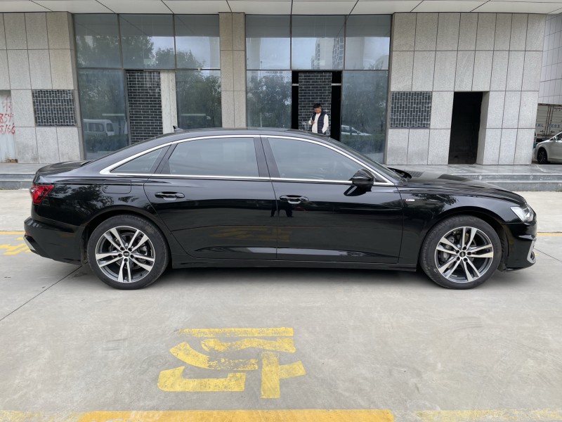 济宁24年奥迪A6L7