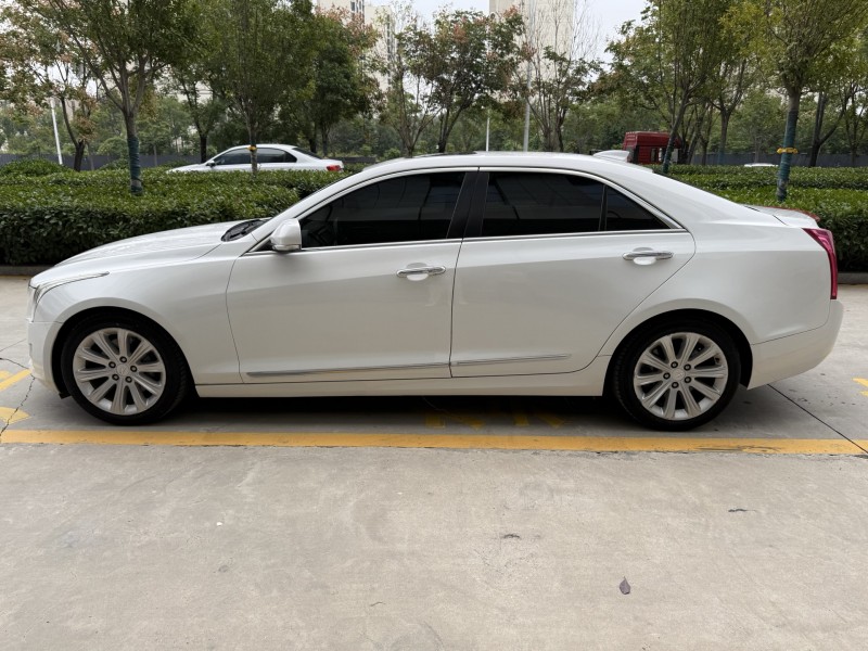 济宁17年凯迪拉克ATS-L9