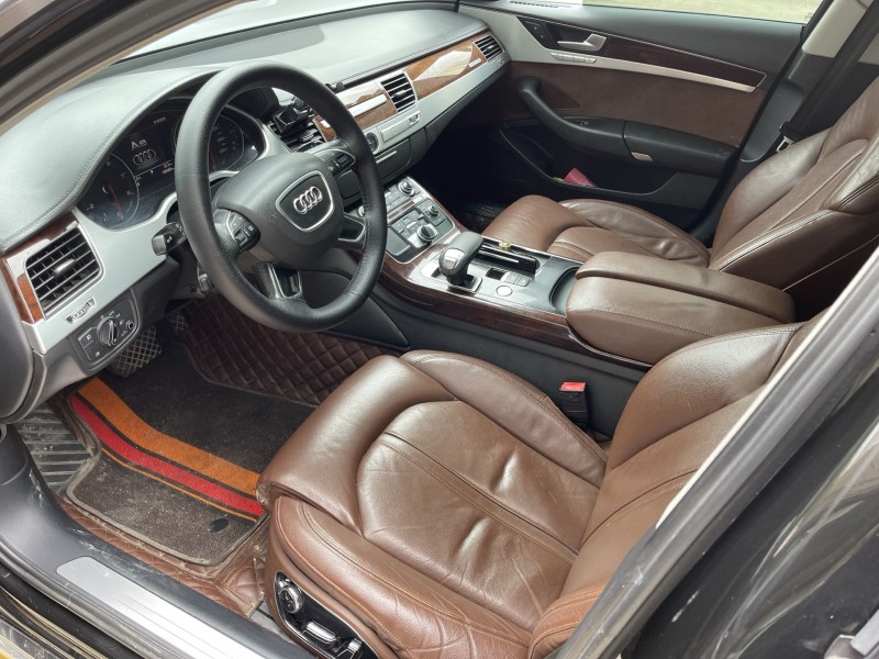 济宁14年奥迪A8L4