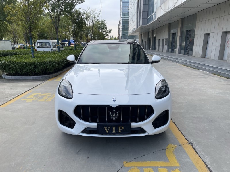 济宁23年玛莎拉蒂Grecale格雷嘉1