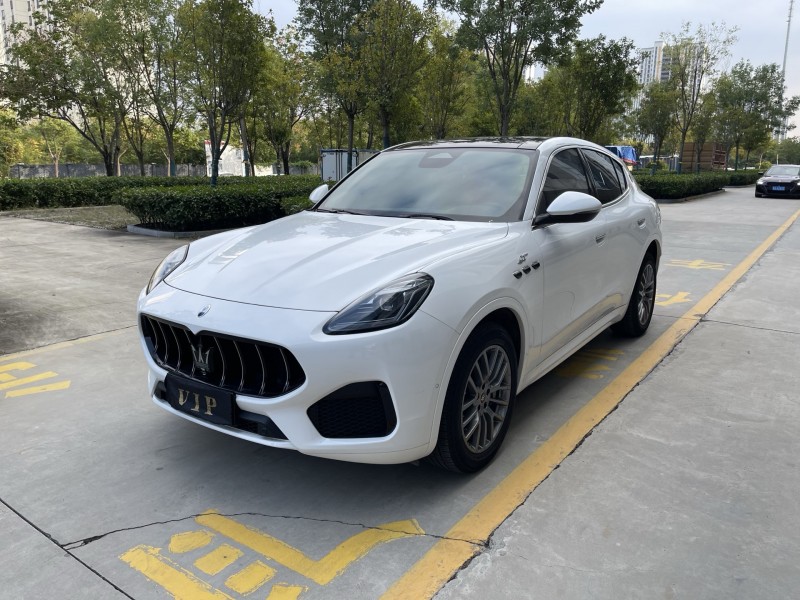 济宁23年玛莎拉蒂Grecale格雷嘉2