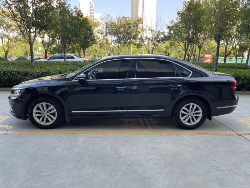 济宁17年大众帕萨特8