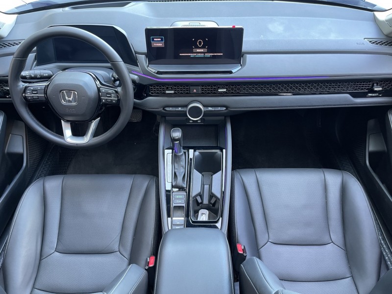 济宁23年本田雅阁4