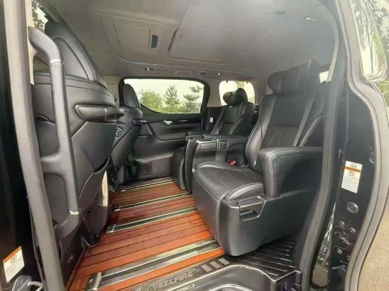 枣庄20年丰田威尔法4