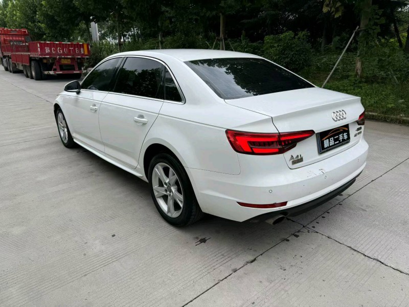 徐州17年奥迪A4L6
