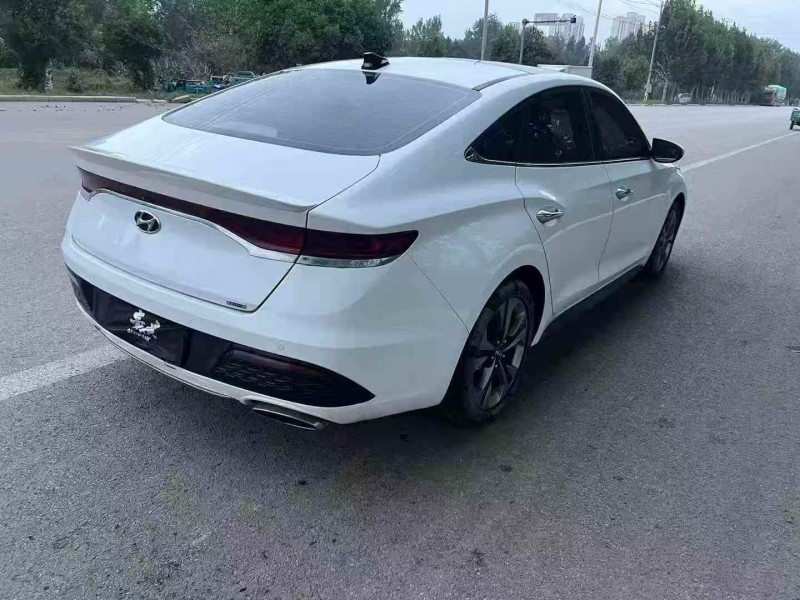 济南21年现代菲斯塔8