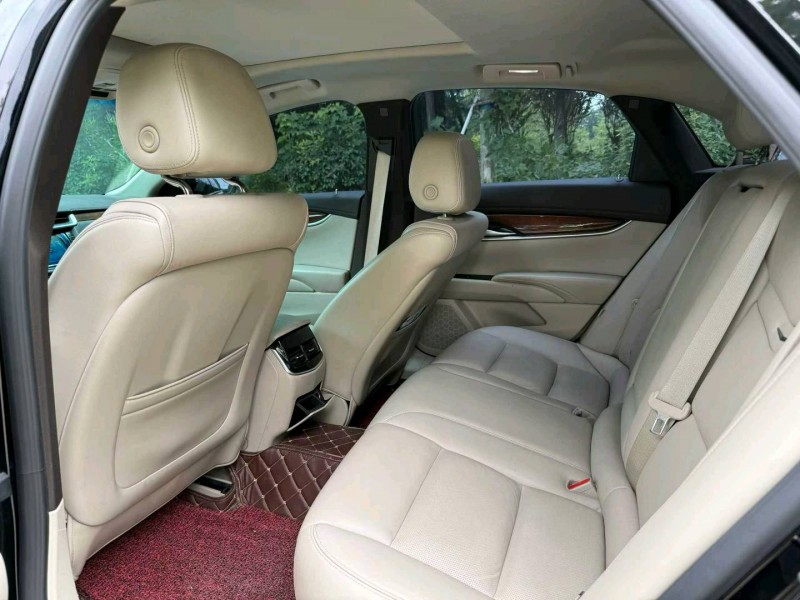 徐州17年凯迪拉克XTS8