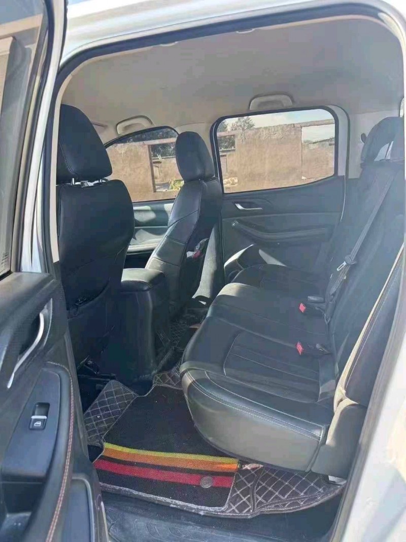 鹤壁23年北汽制造卡路里F74