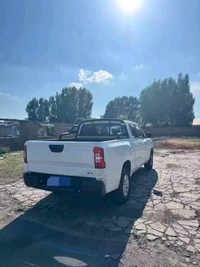 鹤壁23年北汽制造卡路里F78