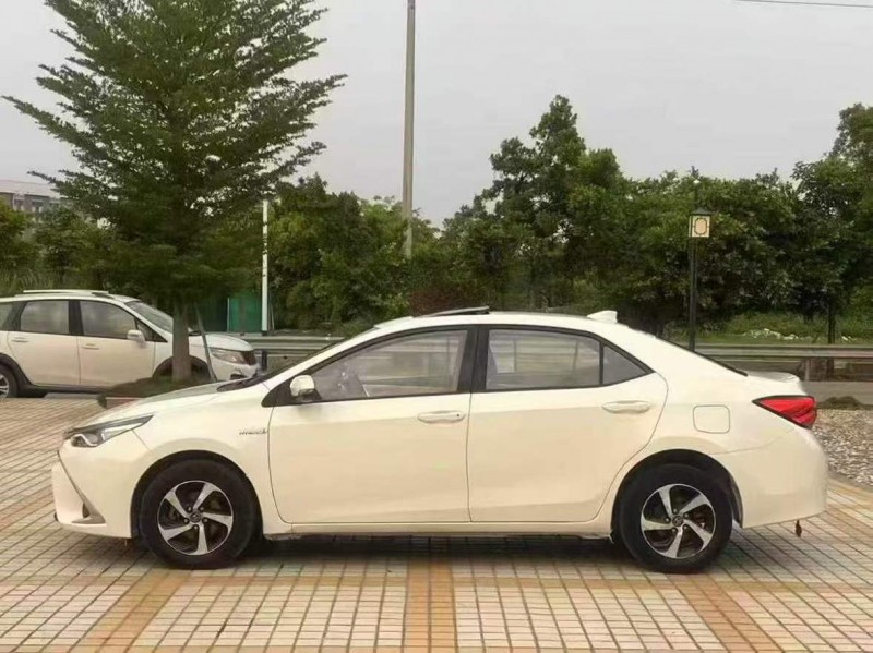 汕头18年丰田雷凌3