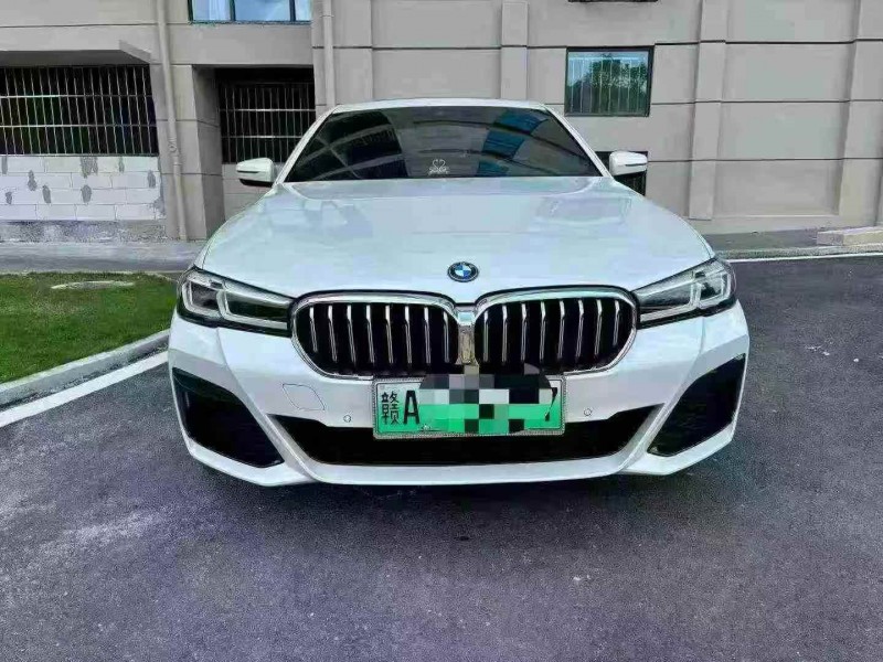 南宁23年宝马5系1