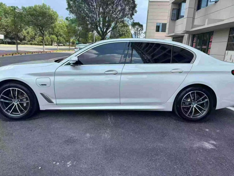 南宁23年宝马5系2