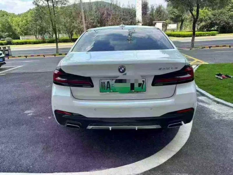 南宁23年宝马5系9