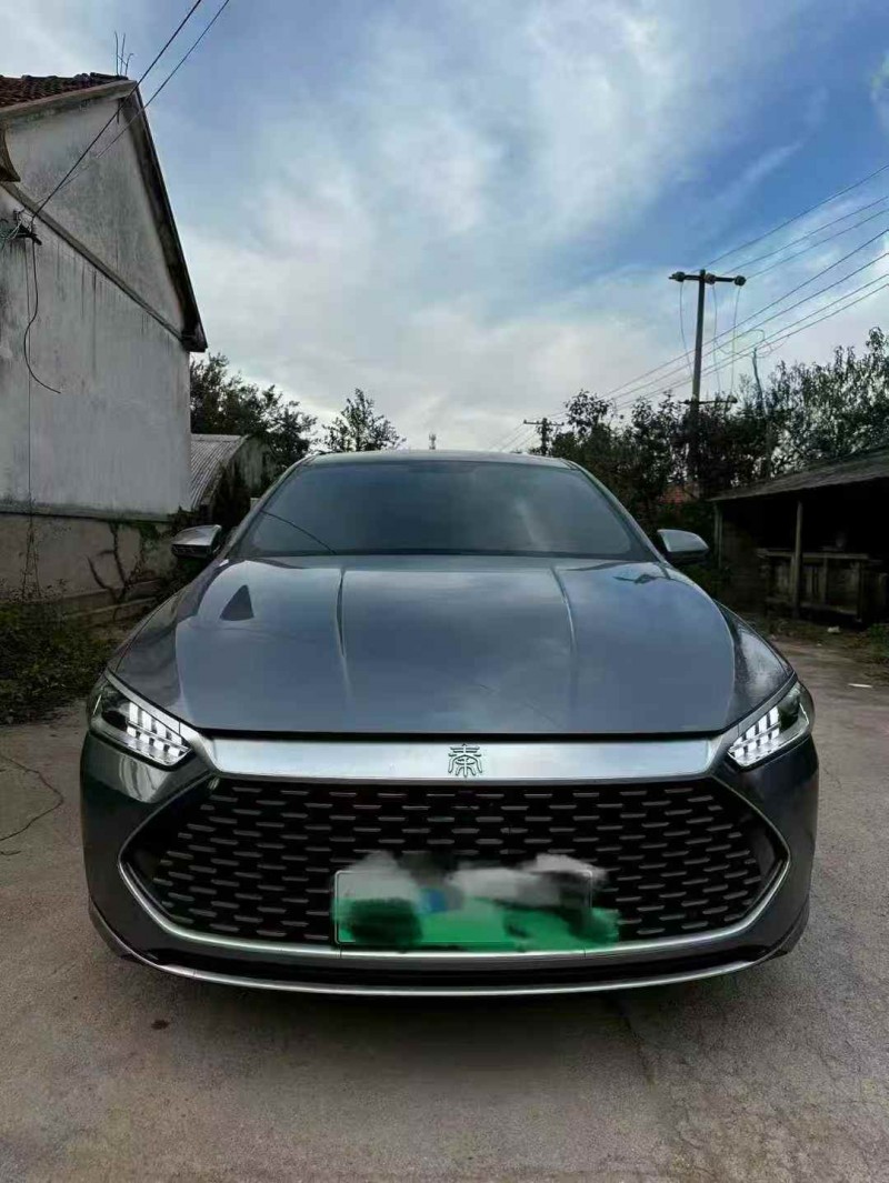 枣庄24年比亚迪秦1