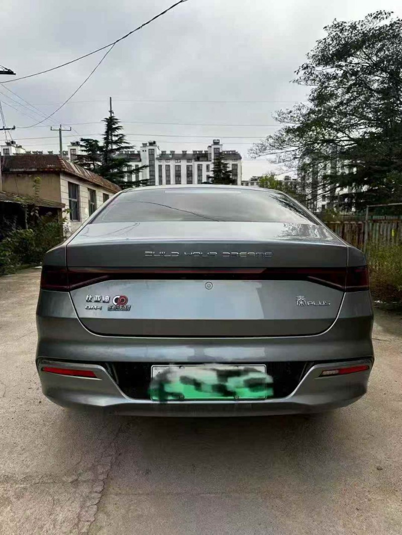 枣庄24年比亚迪秦8