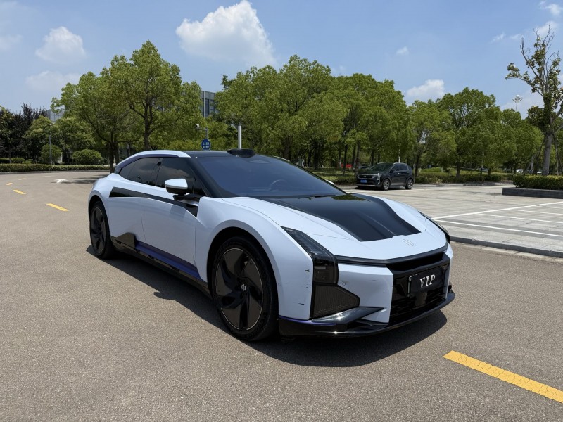 盐城23年高合汽车HiPhi Z3