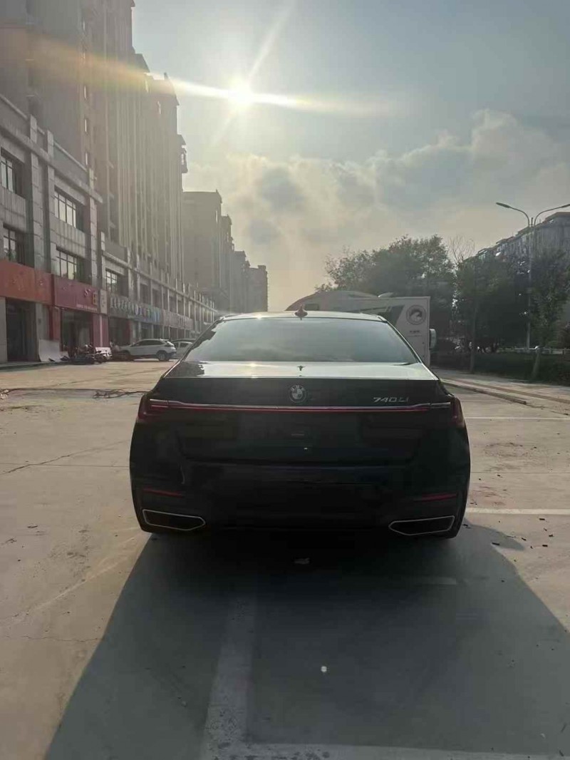 枣庄21年宝马7系9