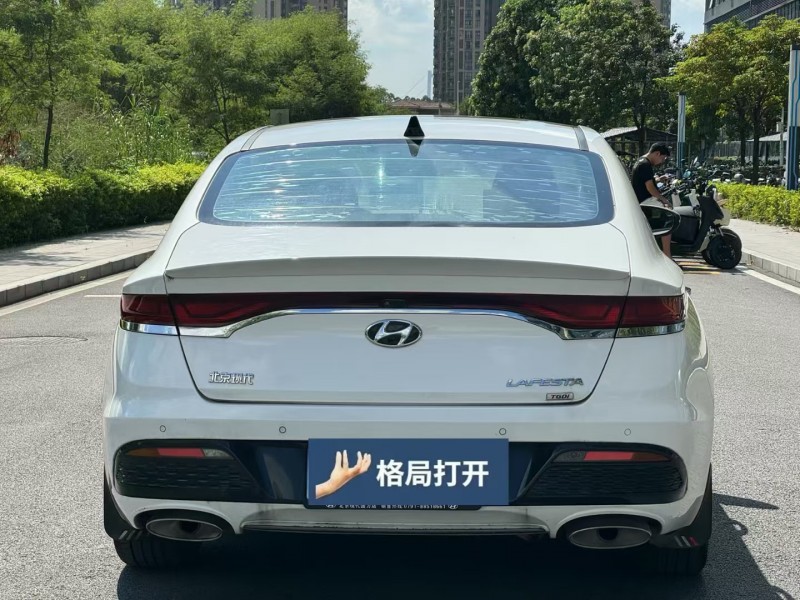 东莞20年现代菲斯塔9