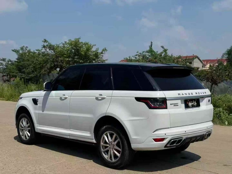 威海16年路虎揽胜运动7