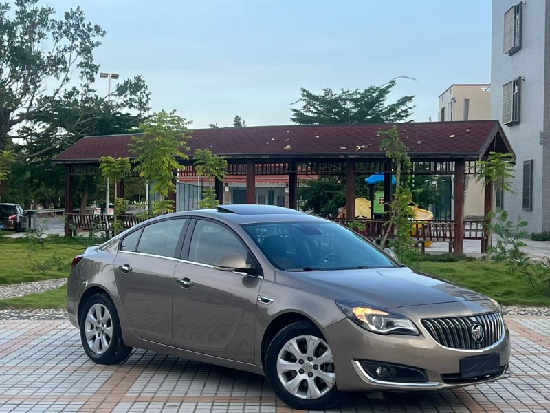 汕头17年别克君威2